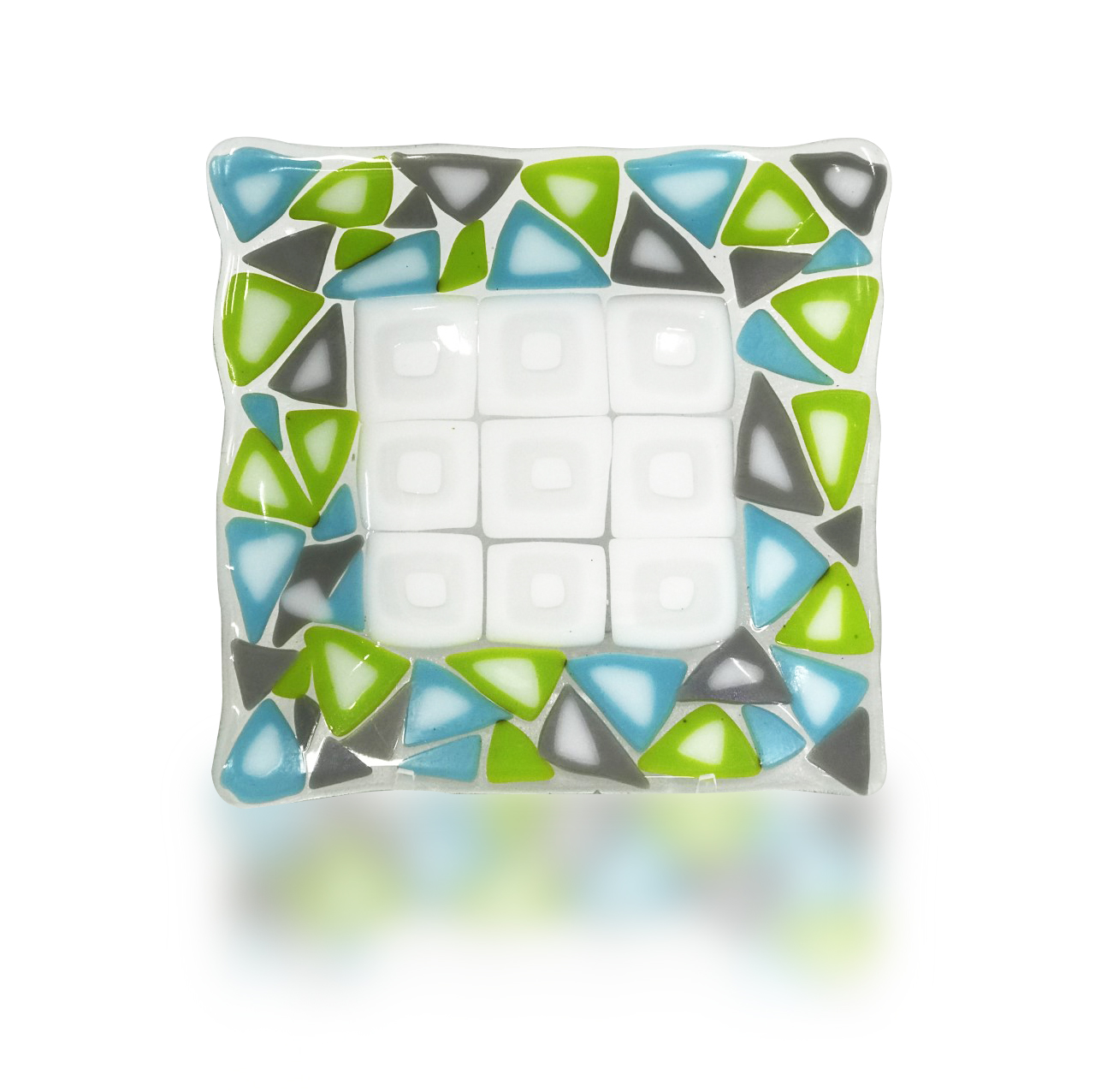 Adult Beginning Glass Fusion Workshop - Image 13