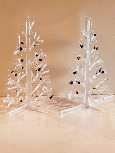 Glow and Grow: 3D Glass Christmas Tree - Image 5