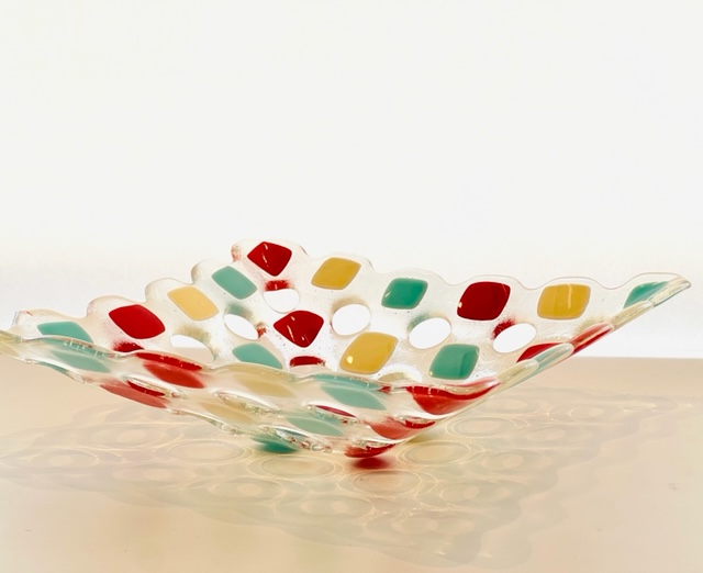 Crisscross Patterned Basket - Image 9