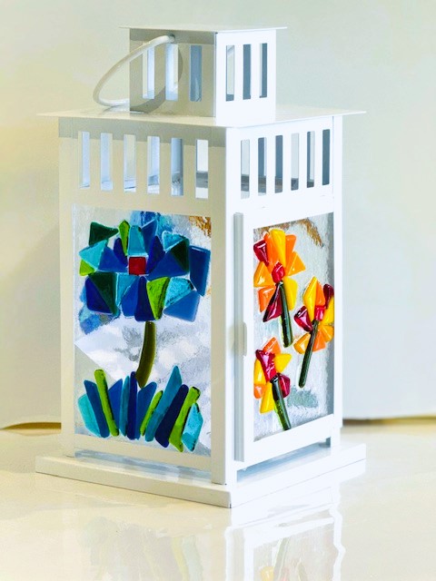Glass & Glow Lantern - Image 9
