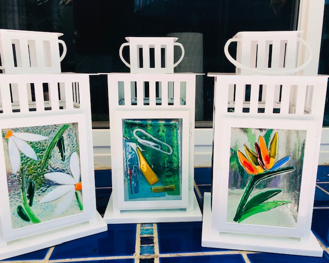 Glass & Glow Lantern - Image 12